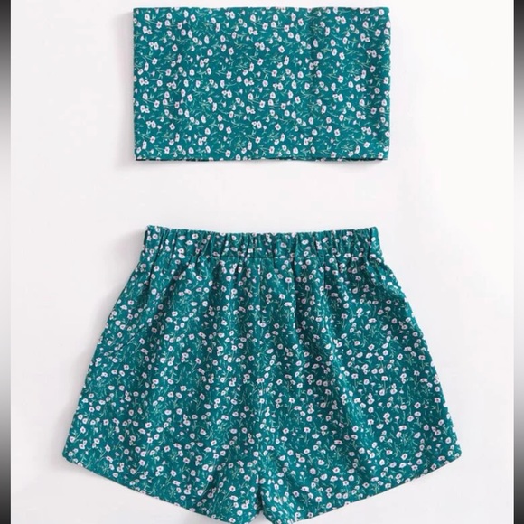 Striped Tie-Front Cropped Top & Shorts Set main image 0